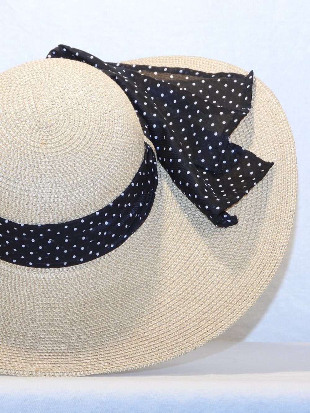 Sun Hat - Picture 7 of 7